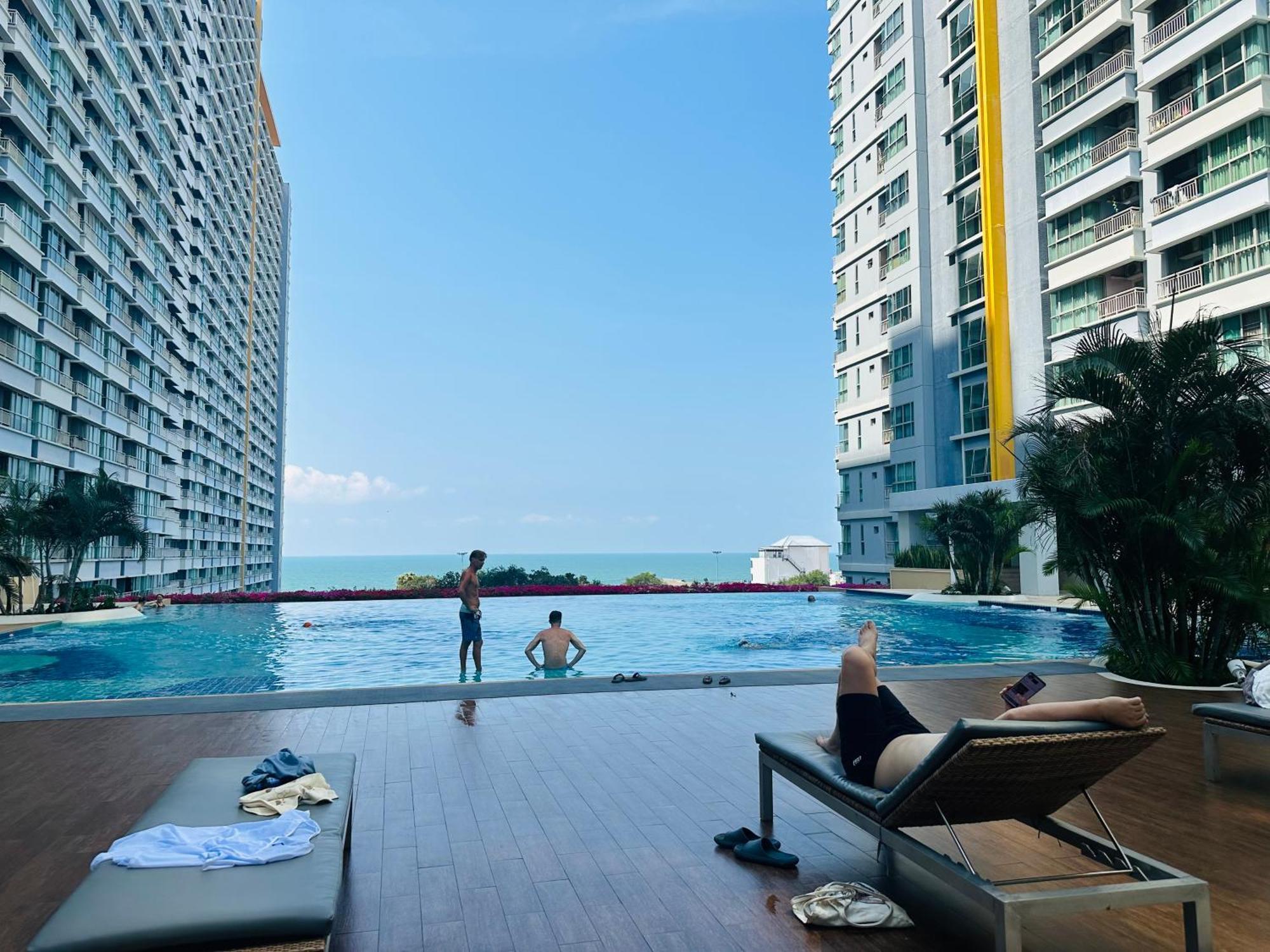 Seaview Beach Room Lumpini-Pool And Gym Face To Ocean Csomtien-part Kültér fotó