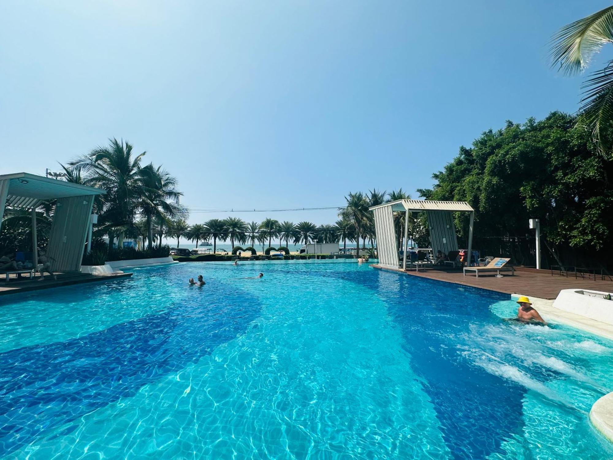 Seaview Beach Room Lumpini-Pool And Gym Face To Ocean Csomtien-part Kültér fotó